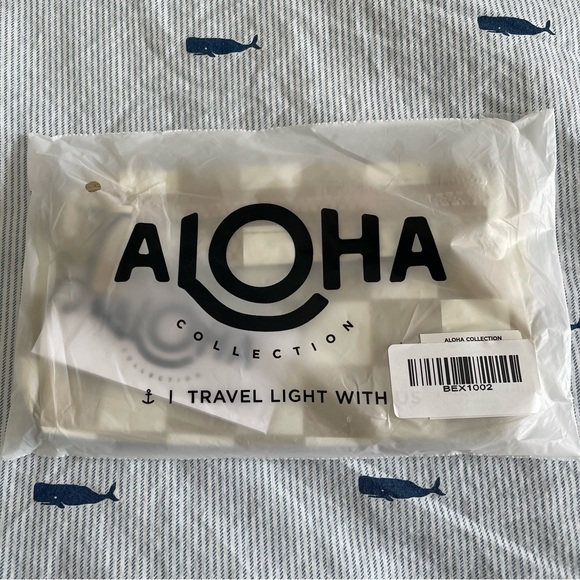 Aloha Collection Mini Checkmate pouch - Picture 2 of 4